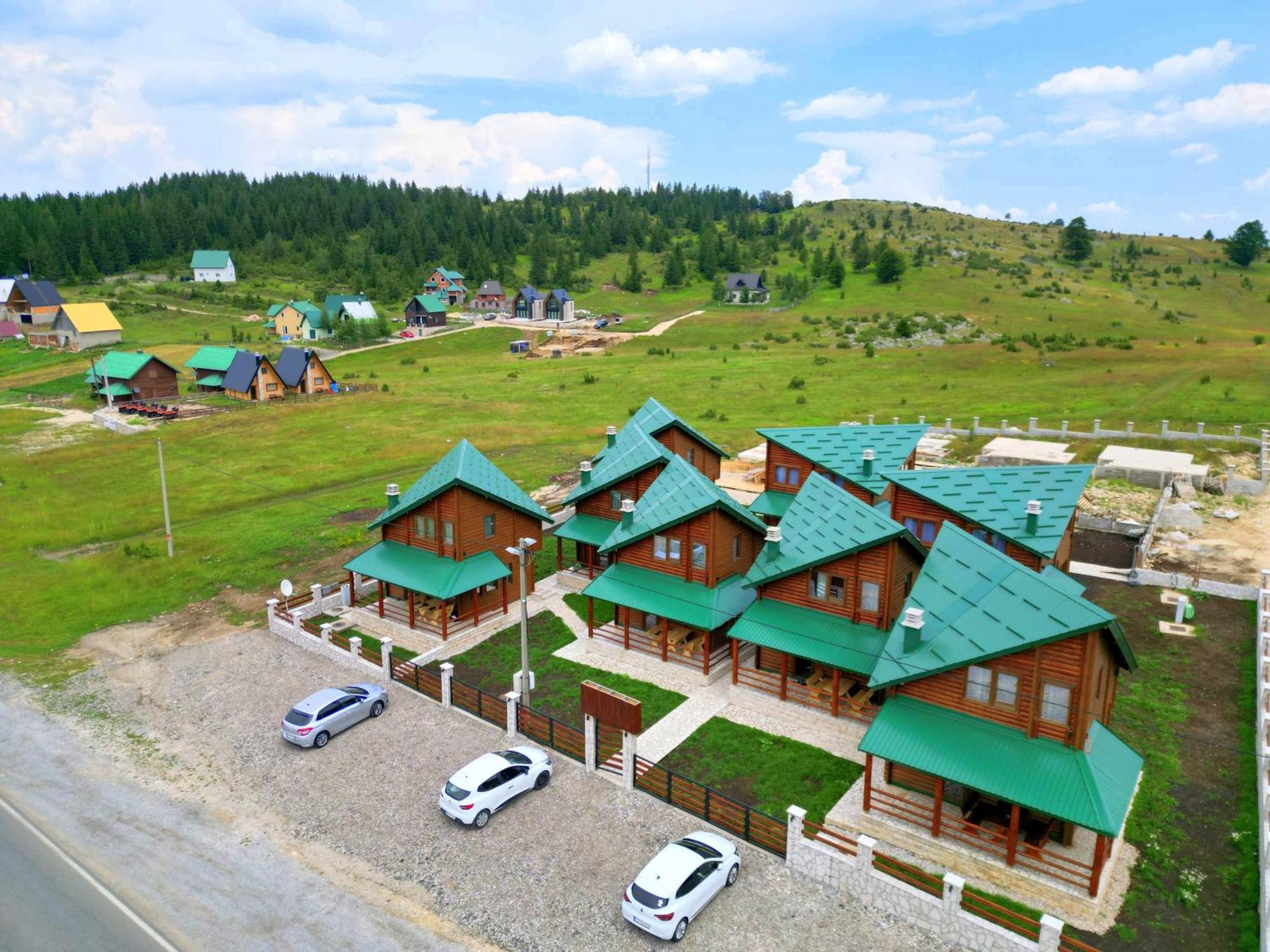 Zagrad Homes In Zabljak Exterior photo